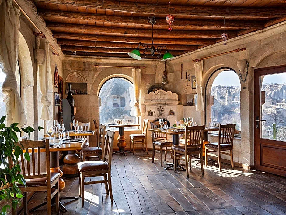 Kelebek Cave Hotel