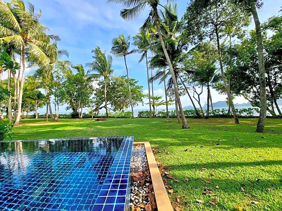 Amatapura Beachfront Villa 12, SHA Certified