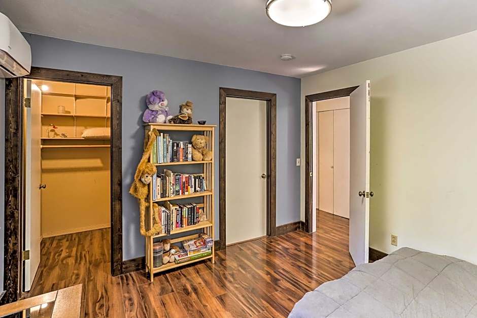 Vibrant Weaverville Escape with Deck and Creek!