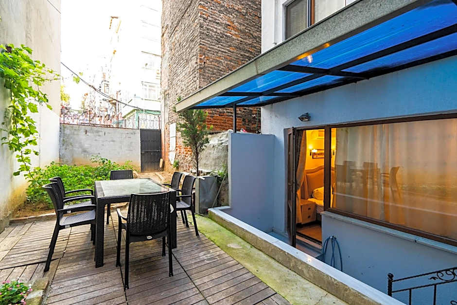 Harbour Suites Old City