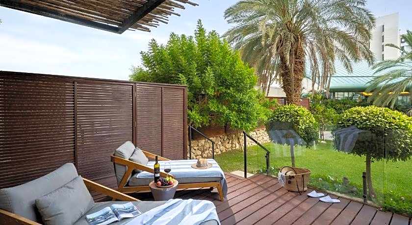 Oasis Spa Club Dead Sea Hotel - 16 years Plus