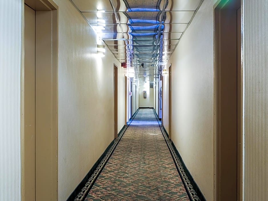 JFK Inn