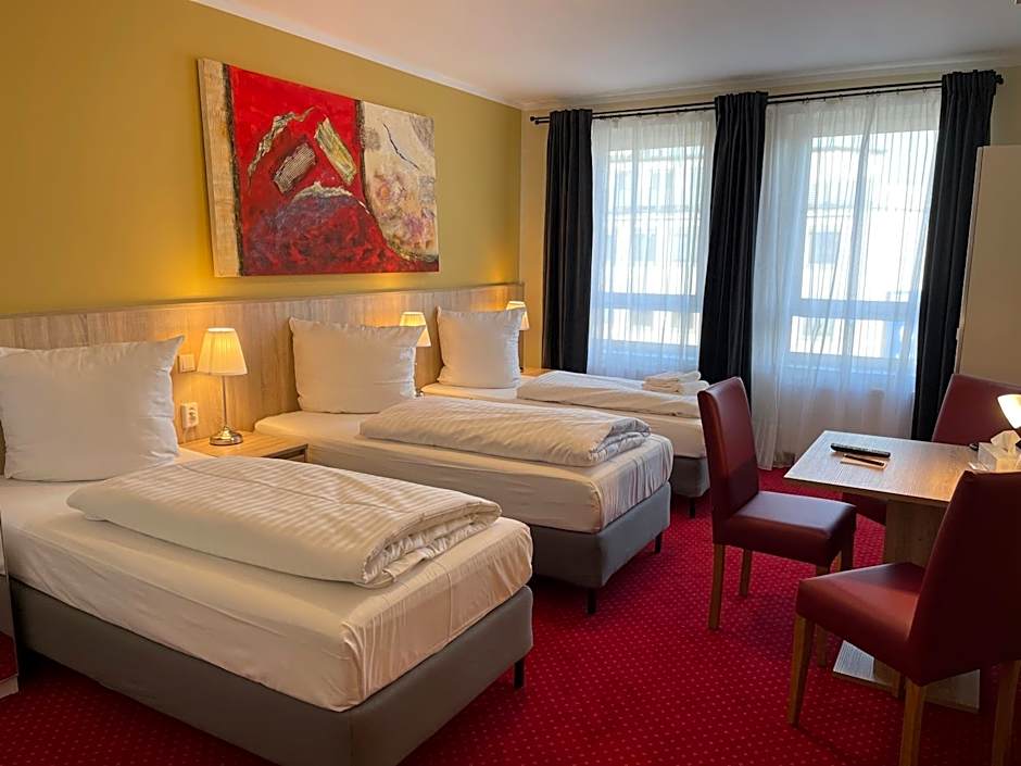 Palm Premium Hotel & Apartments