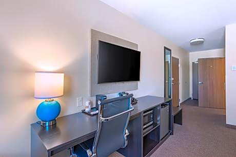 2 Queen Beds, Nonsmoking, Accessible