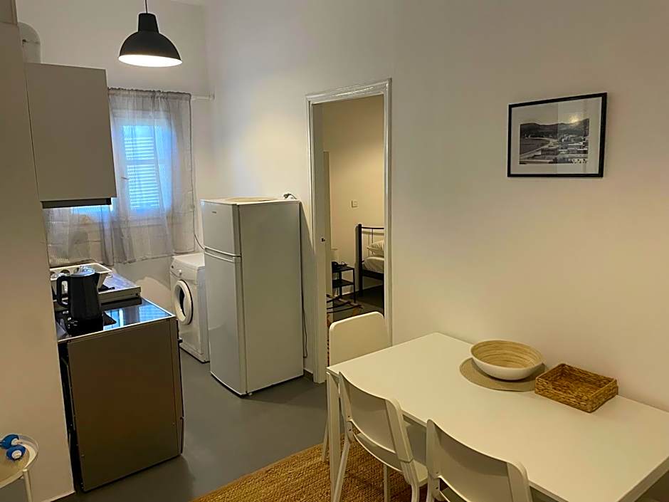 Spanos Apartments - Panteli