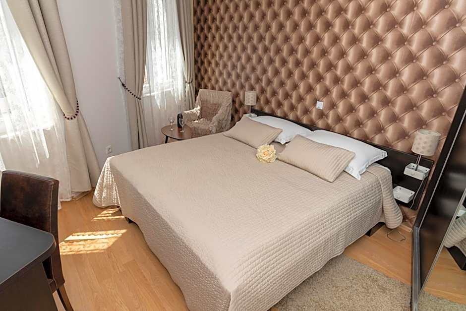 Deluxe Collection Hotel Kastel - Depadanse