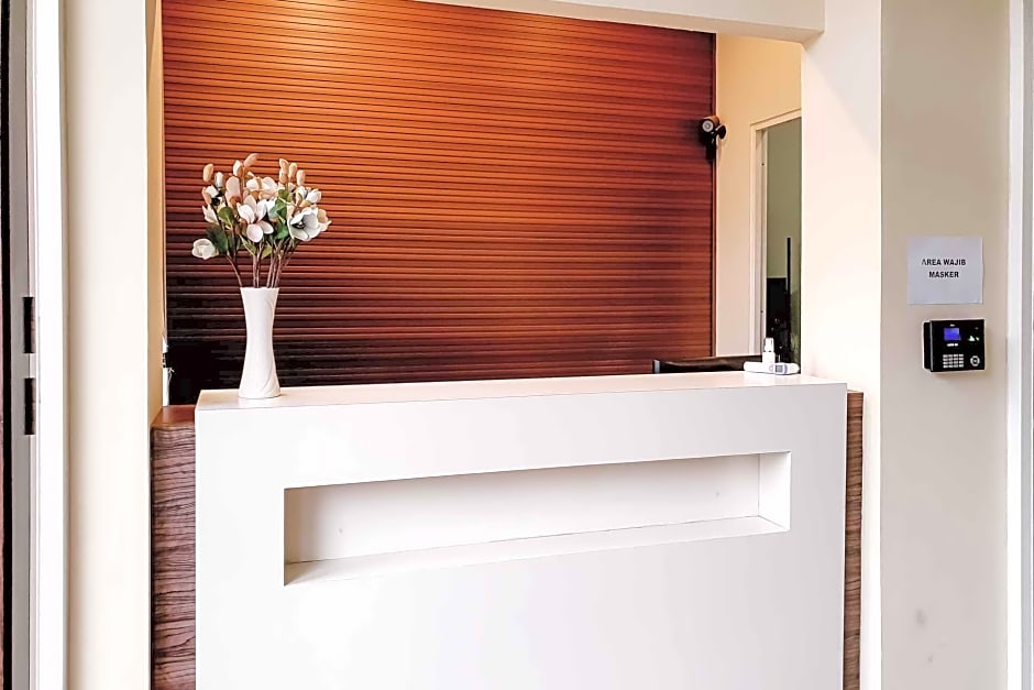 Avalon Karawaci Mitra RedDoorz