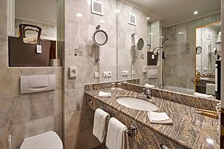 basic room without balcony