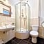Hostel Helvetia - Private Rooms in City Center