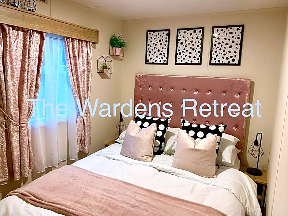 The Wardens Retreat - Tattershall Lakes Country Park