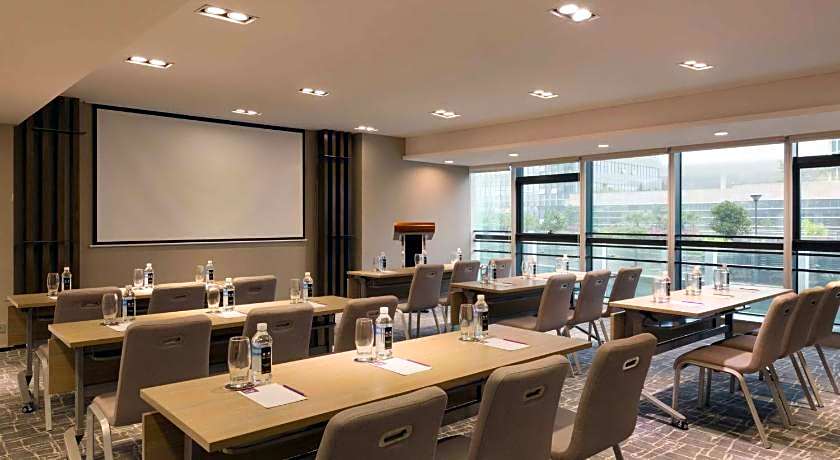 Hyatt House Shenzhen Airport