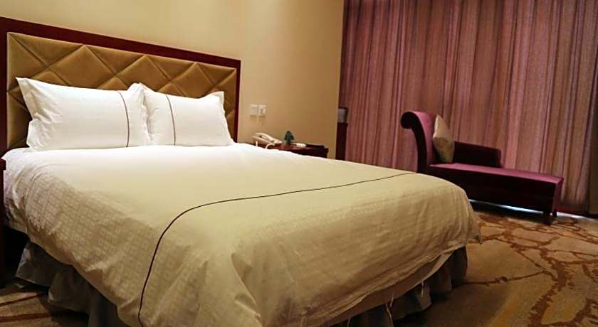 GreenTree Inn Yizhou Fanshi Bus Station Business Hotel
