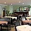 Hotel Olive Inn