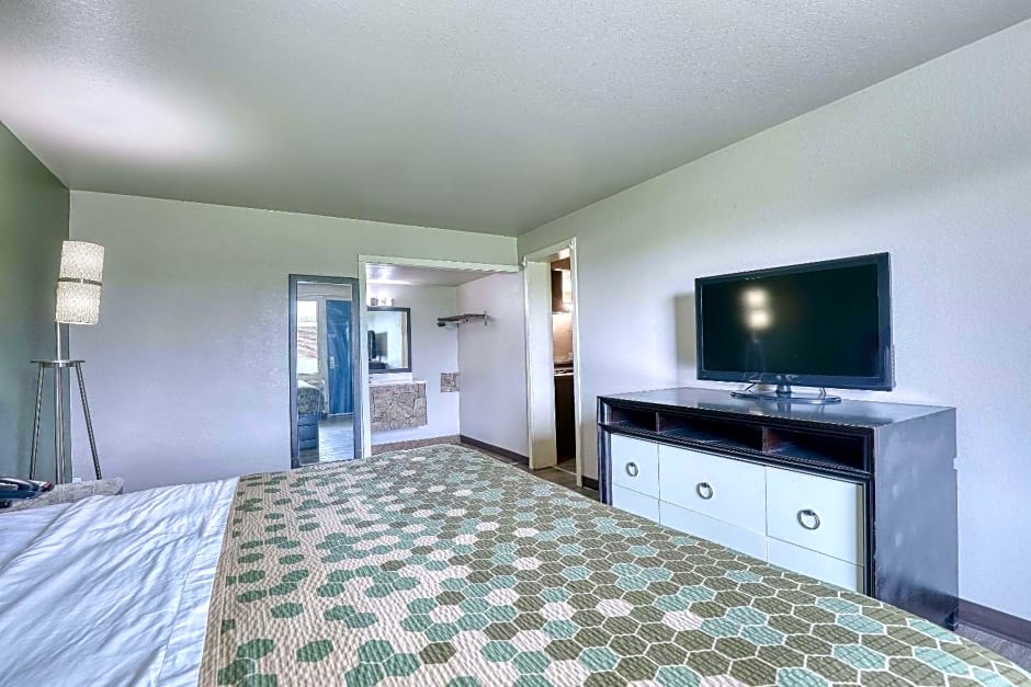 Suburban Studios Neenah-Appleton