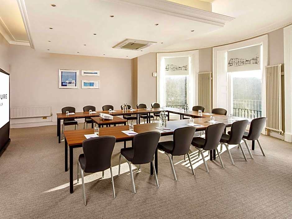Mercure Gloucester Bowden Hall Hotel