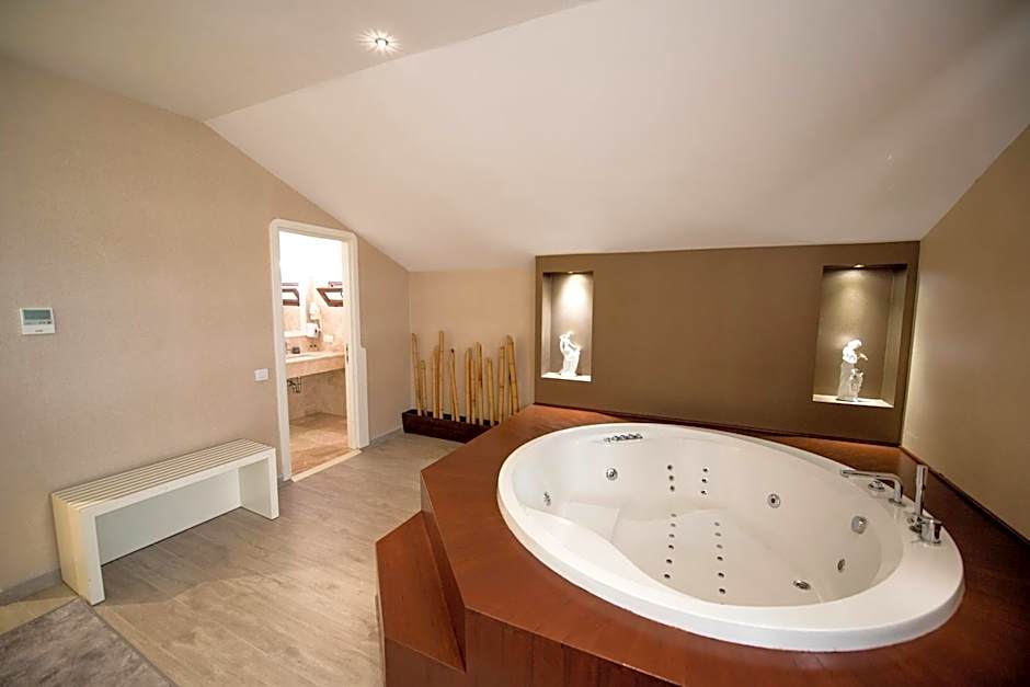 Blueberry Boutique Hotel