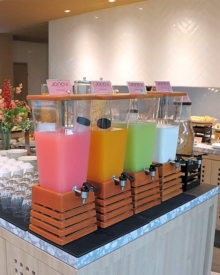 JonoX Phuket Karon Hotel