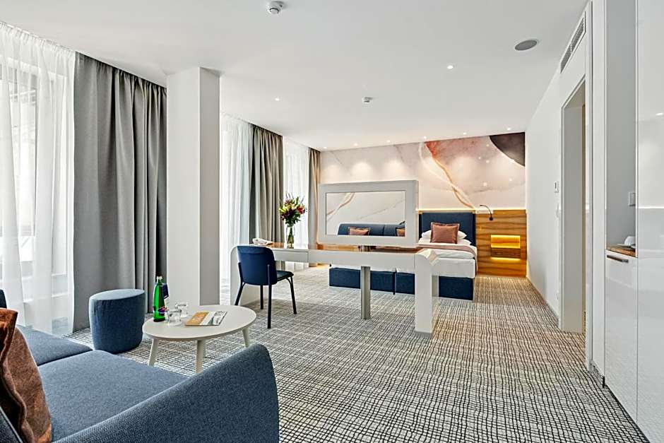 St. Joseph Royal Regent