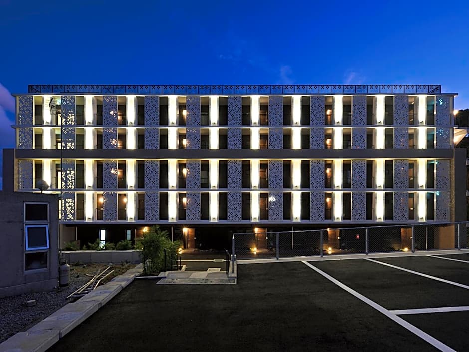 Karry CONDO CHURAUMI