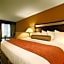Best Western Plus Prairie Inn