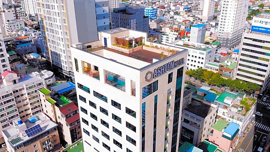Ashton Hotel