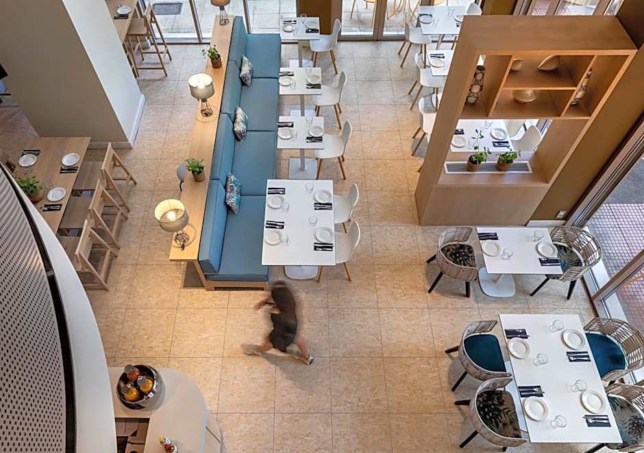 Kubic Athens Smart Hotel