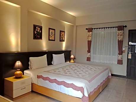 Double Bed