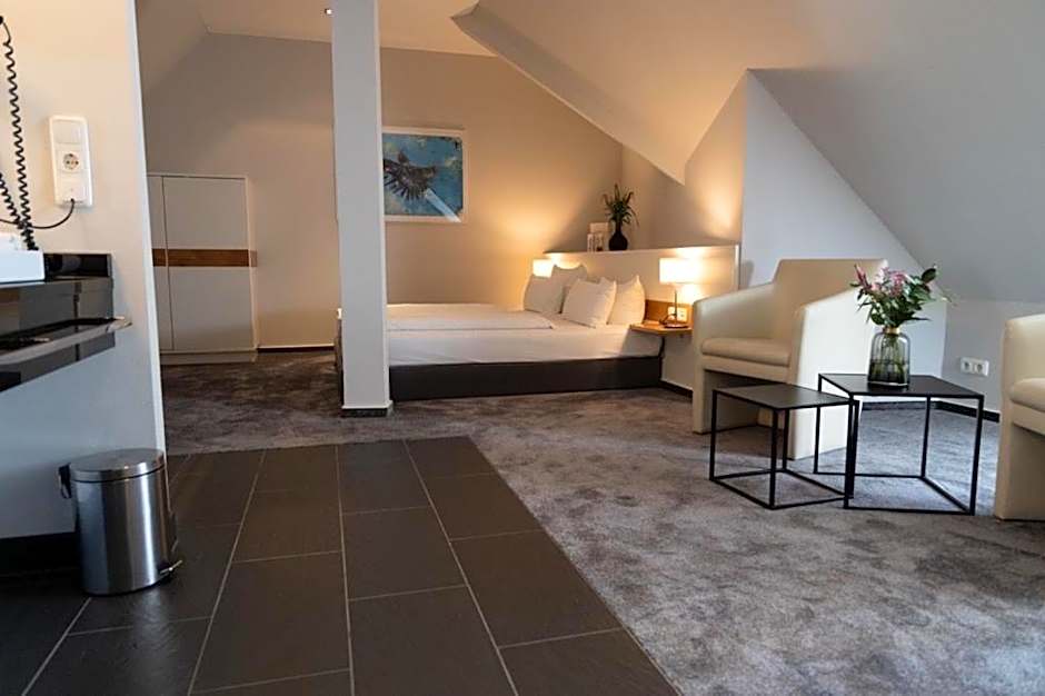 Schiefer Suite Hotel & Apartments