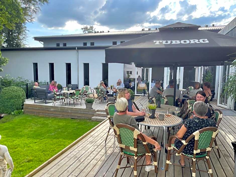 Dolphin Hotel Herning