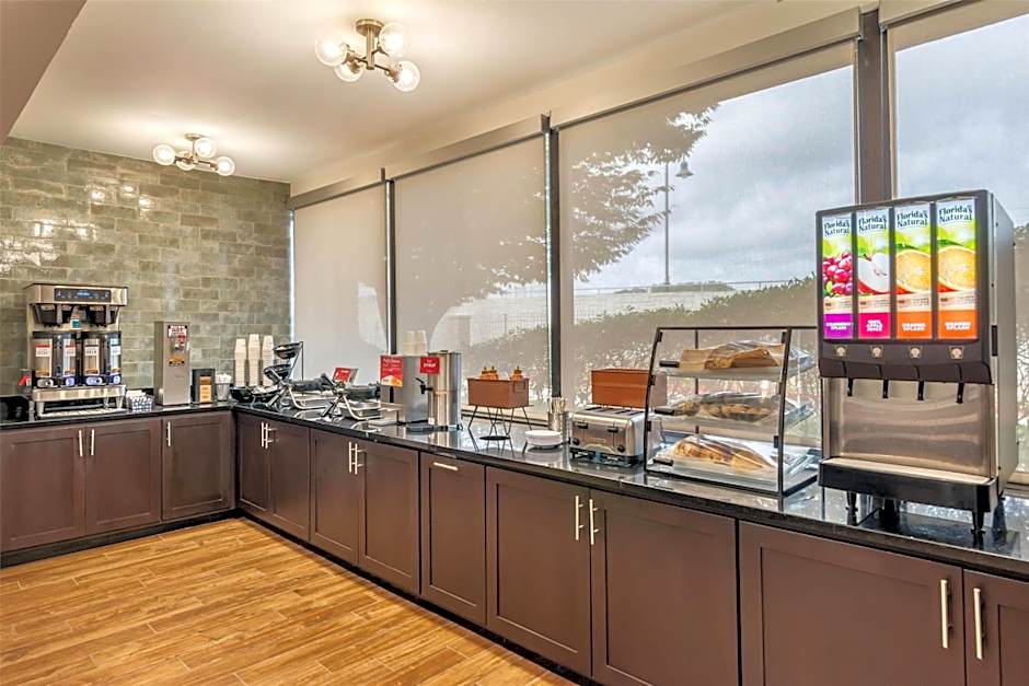 Drury Inn & Suites Atlanta Morrow