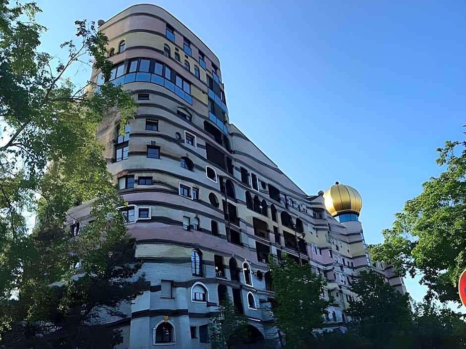 T H E Darmstadt