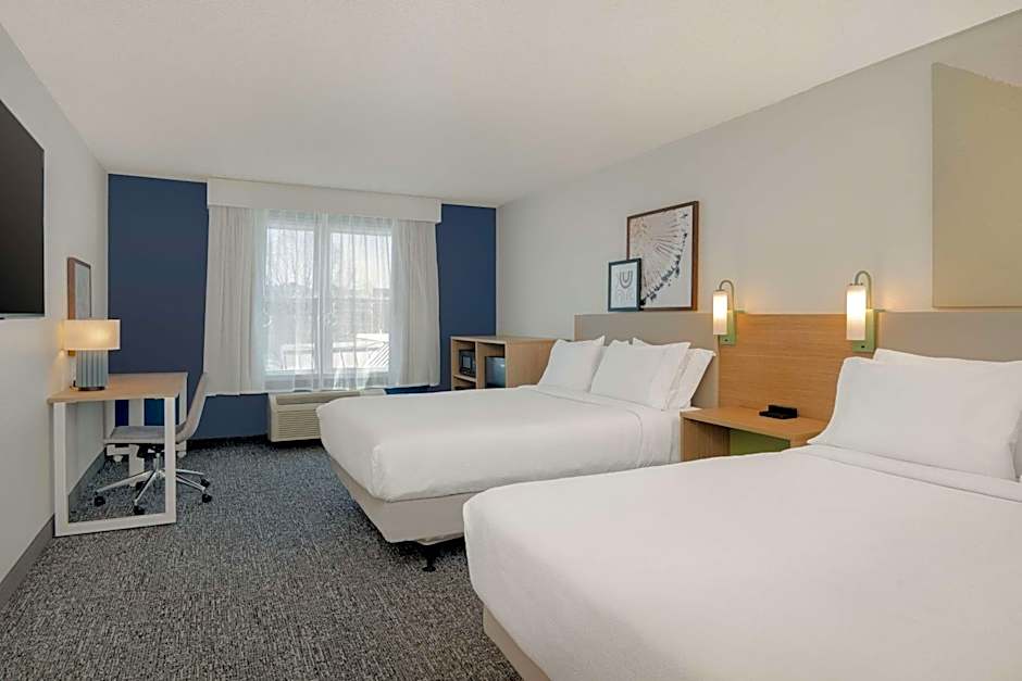 Spark by Hilton Summerville