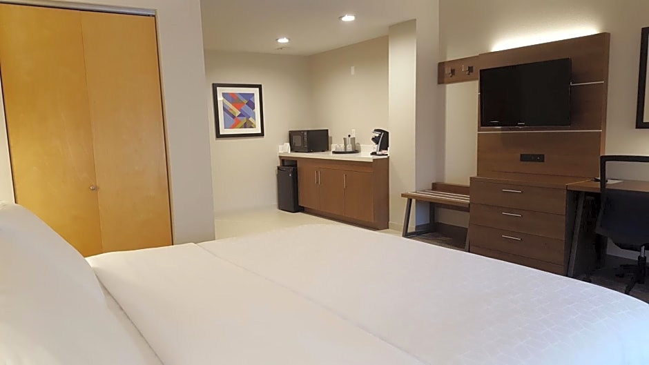 Holiday Inn Express Fremont - Milpitas Central By IHG