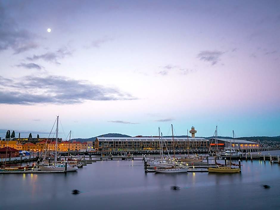 Somerset on the Pier Hobart