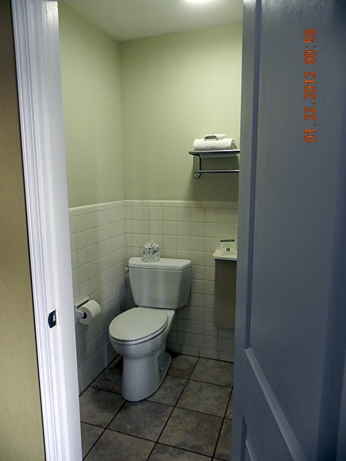 Relax Inn and Suites Kuttawa