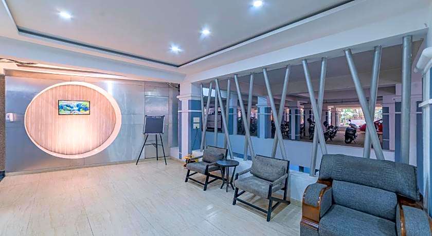 Hotel Athome & Serviced Apartments By Deccan Serai Hotels