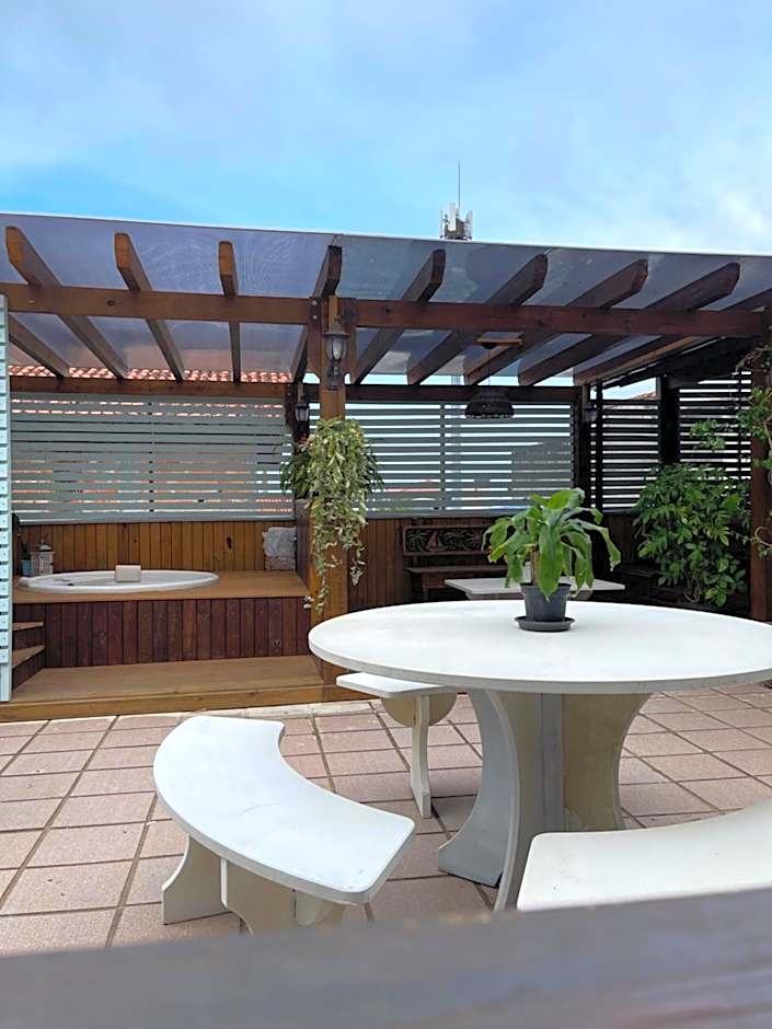 Hostel House Santinho