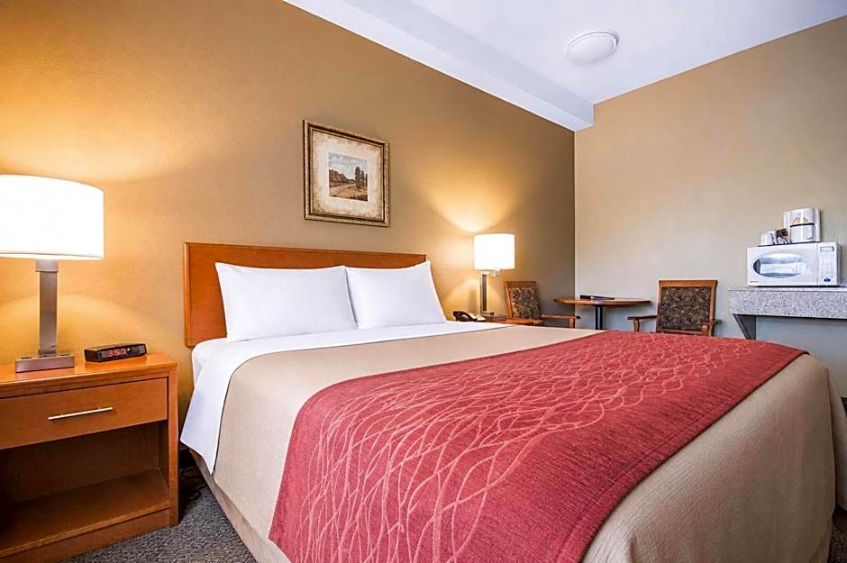 Comfort Inn & Suites