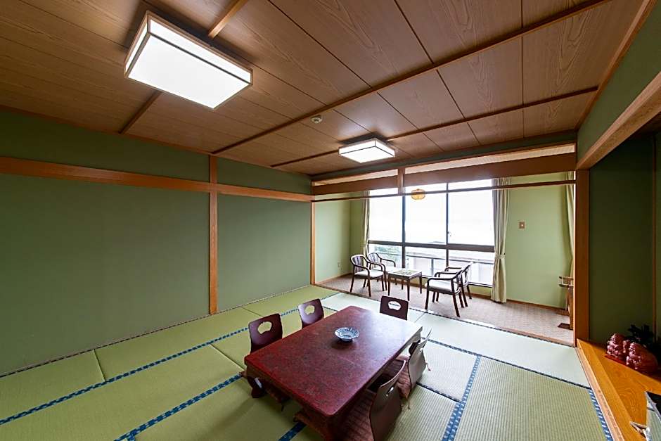 Tabist Marutora Bekkan Nishio Kira
