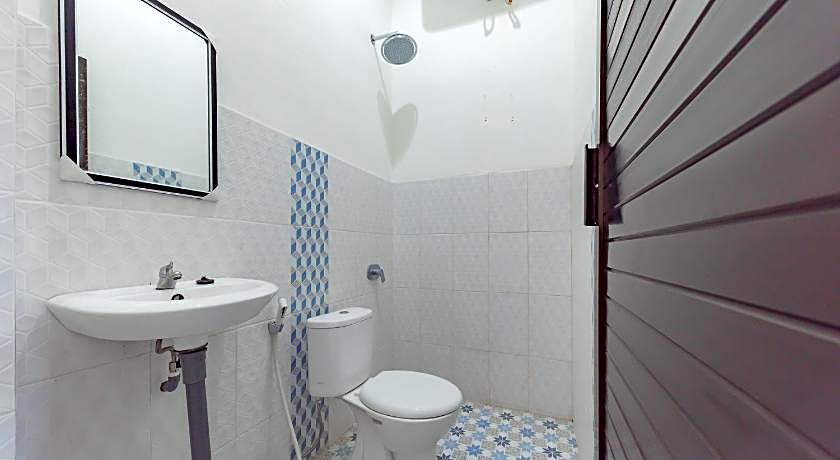 Urbanview Hotel La De Grizz Syariah Sampit by RedDoorz