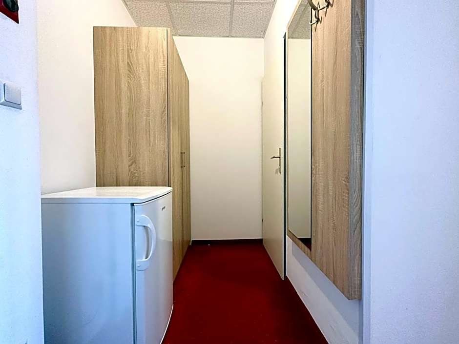 Very Central, 3 min to Metro