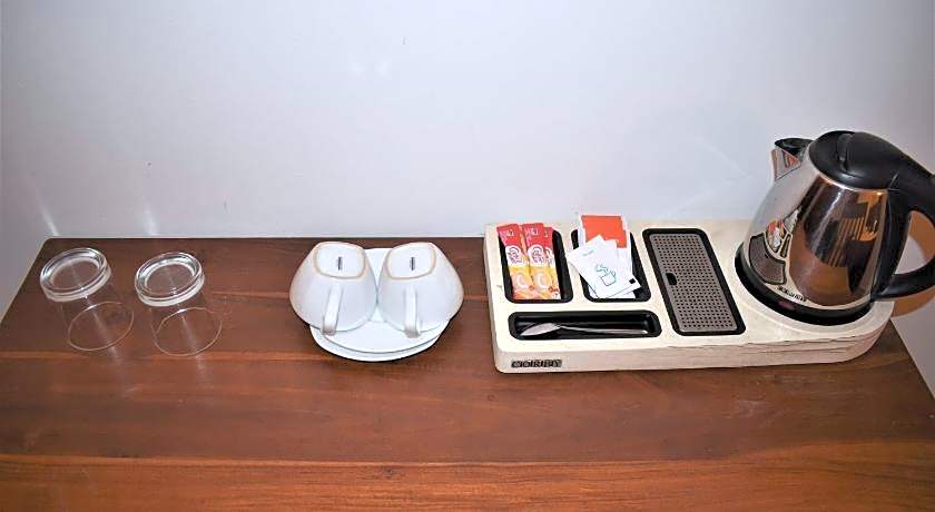 Port View City Hotel