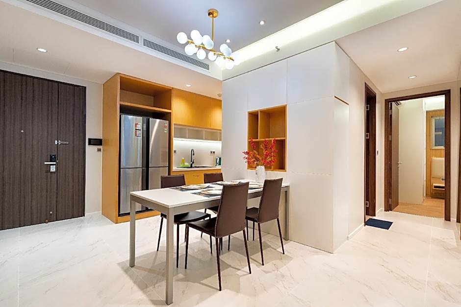 Convinia Luxury The Peak Midtown