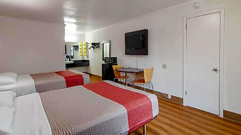 Motel 6-Bay Minette, AL