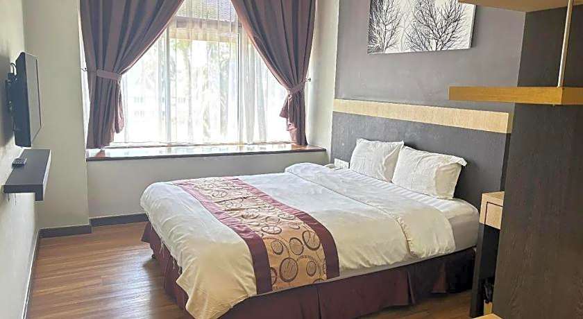 Lot 10 Boutique Hotel