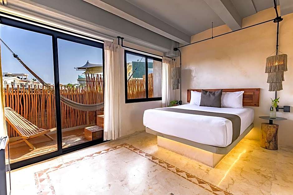 Caribbean Paradise Boutique Hotel