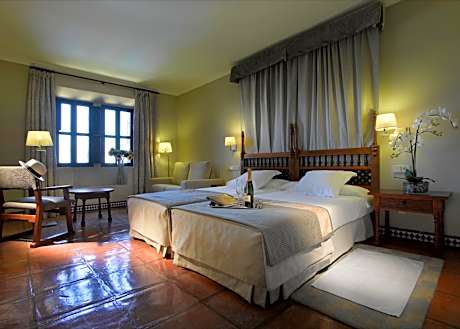 Double or Twin Room with Extra Bed (2 Adults + 1 Child)