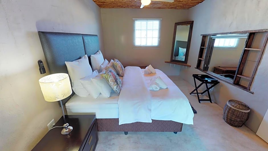 Swartberg Pass Cottages