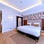 Zenitude Hotel la Valadiere, an Ascend Collection Hotel