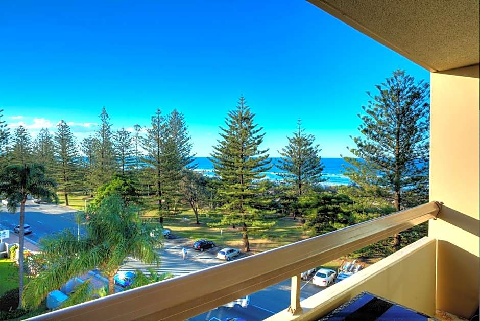 Oceania on Burleigh Beach